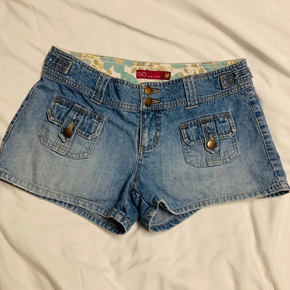 Jean shorts - Picture 1 of 4